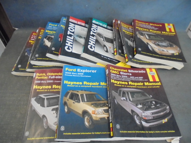 lot 70 image: Haynes and Chiltons Auto Repair Manuals