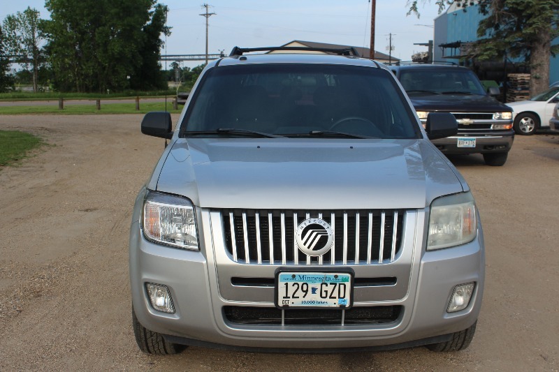 2008 Mercury Mariner AWD - 2 Owner -