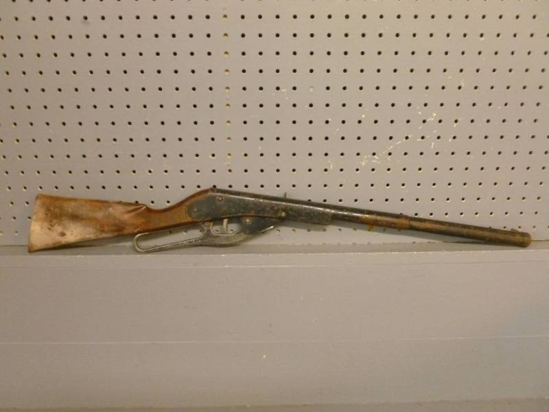 Vintage Daisy BB Gun