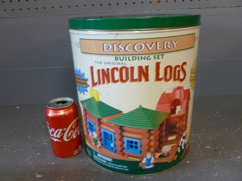 Lincoln Logs