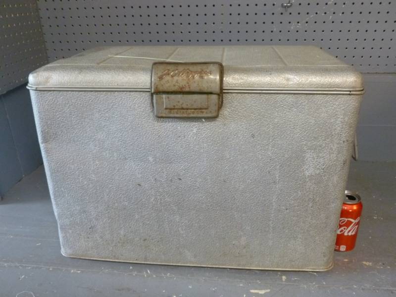 Vintage Cooler