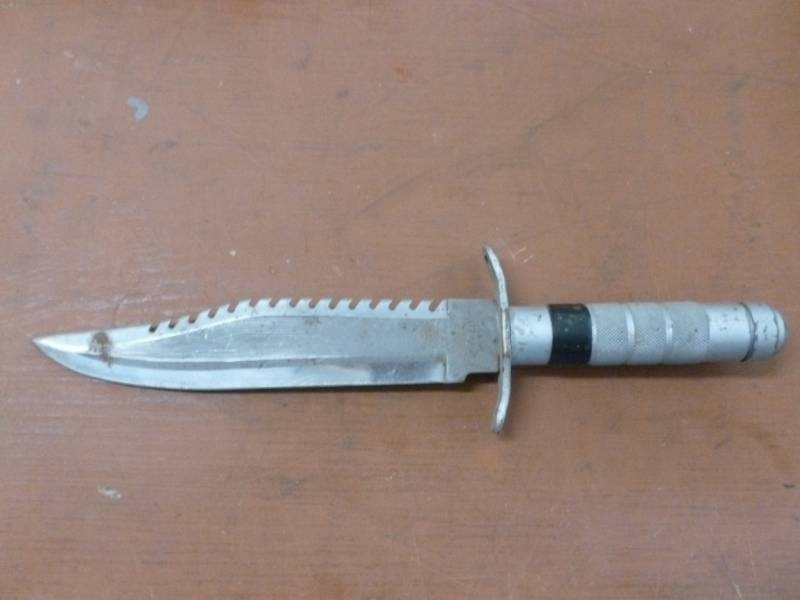 Knife