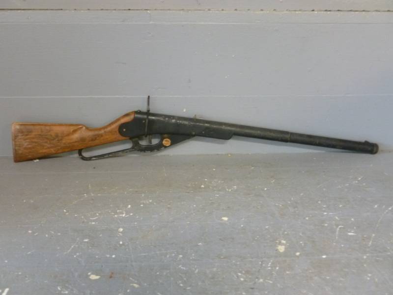 Daisy BB Gun
