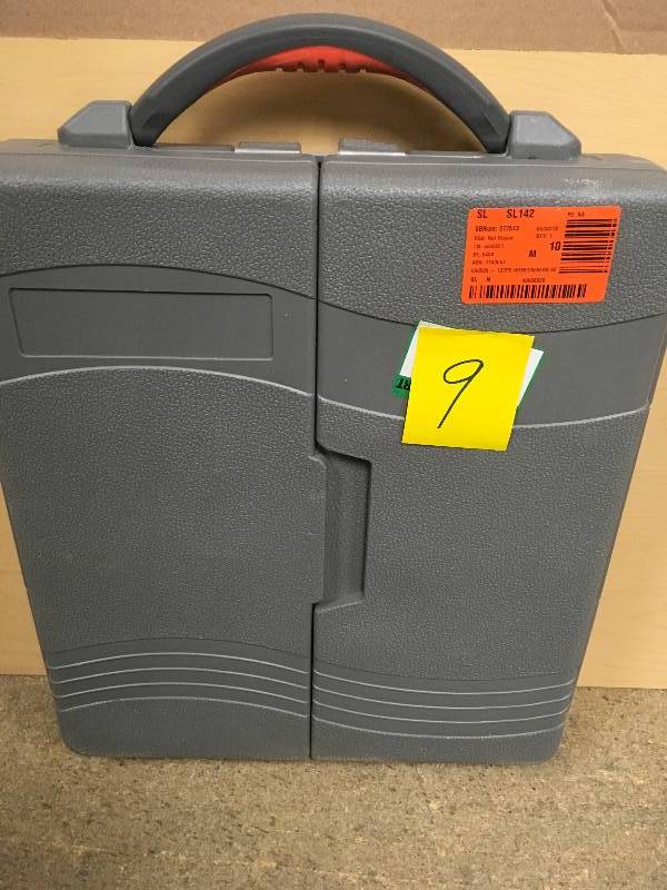 lot 9 image: HDX Homeowners Tool Set (137-Piece)