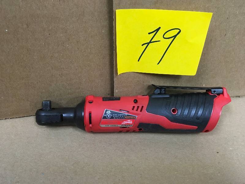 lot 79 image: Milwaukee M12 12-Volt Lithium-Ion Cordless 38 in. Ratchet (Tool-Only)Milwaukee in working conditions