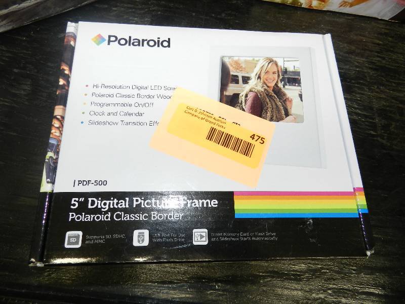 lot 475 image: POLAROID DIGITAL PICTURE FRAME, 5 INCH