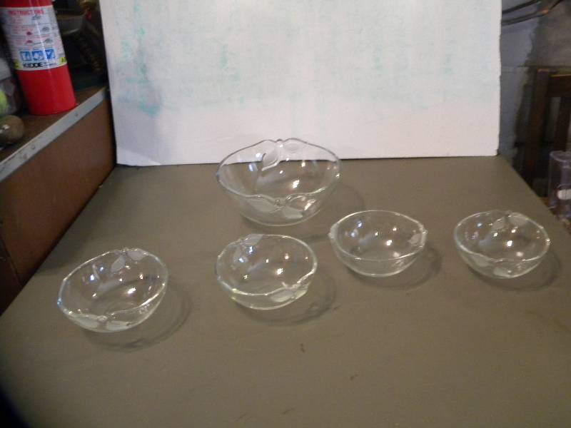 Clear Glass Bowl Set