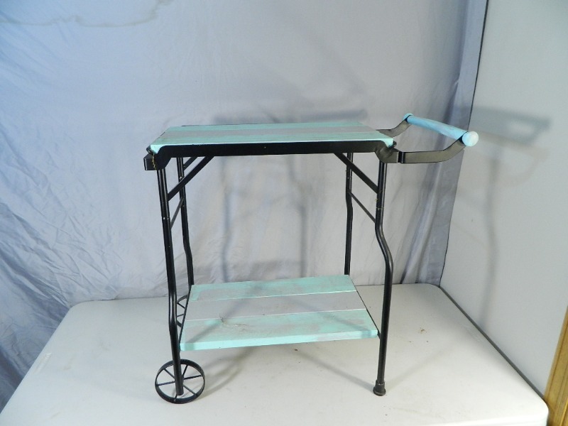 lot 56 image: Cute Cart