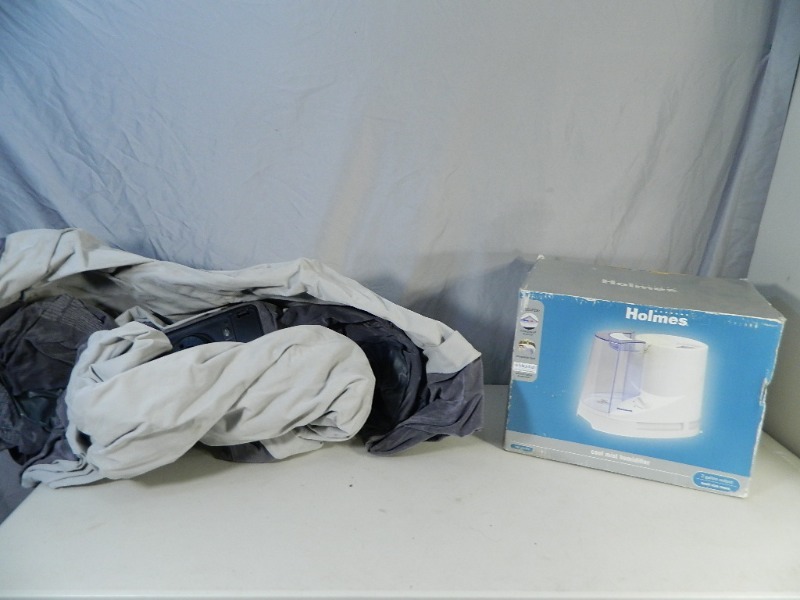lot 70 image: Intek Air Mattress and New Humidifier