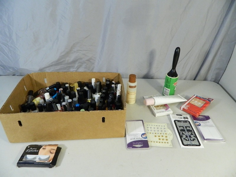 lot 77 image: Nail Polish and More