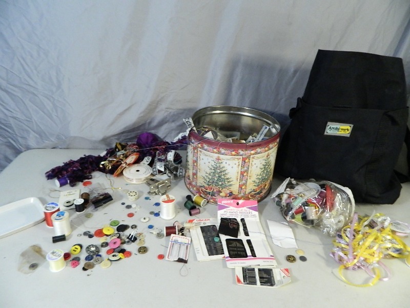 lot 78 image: Sewing Supplies