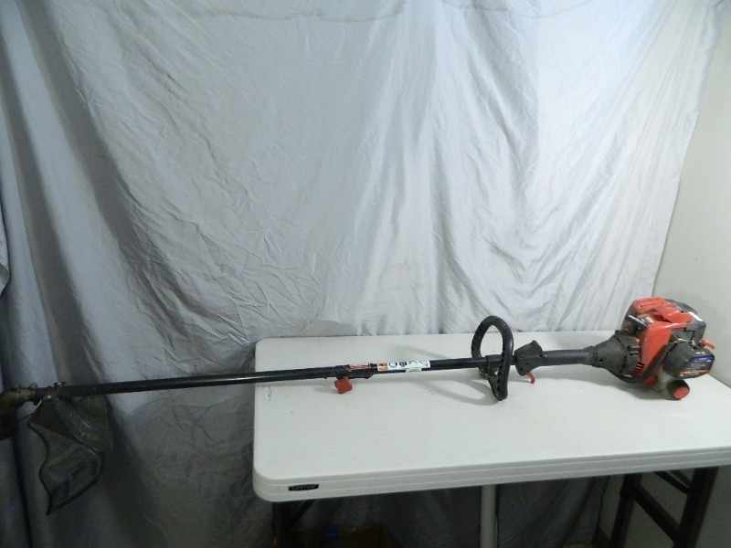 lot 119 image: Craftsman Weed Whip String Trimmer