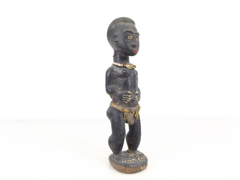 lot 3 image: Antique Wood Carved African Yoruba StatueFetish