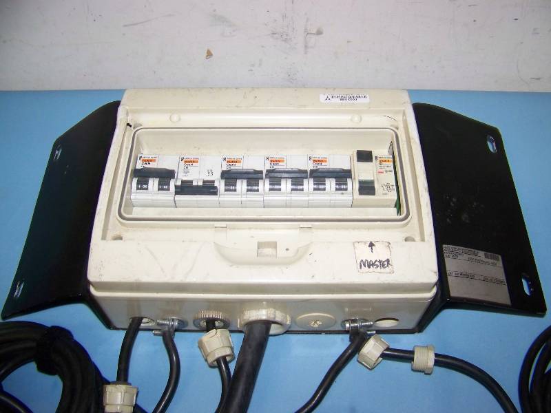 lot 82 image: Barco, BCI PWR  MONO BOX