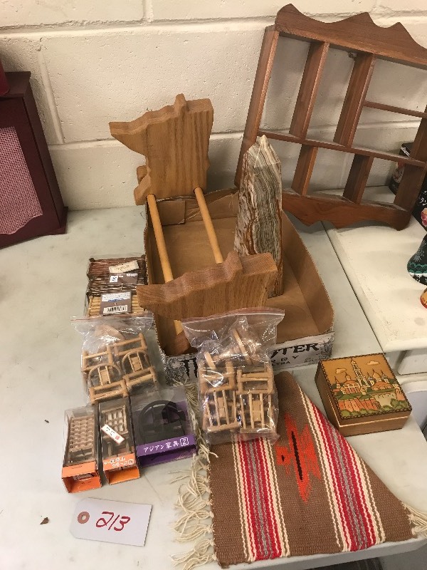 LOT OF HOME DECOR ITEMS