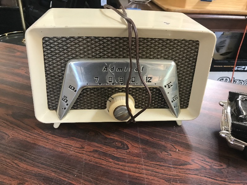 OLD RADIO AND VHS REWINDER