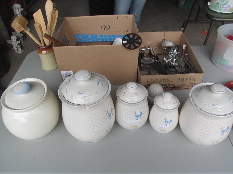 lot 1 image: Canister set, kitchen utensils, salt and pepper shaker