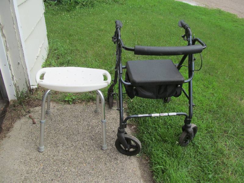 lot 5 image: Shower Chair, Roscoe Walker on wheels