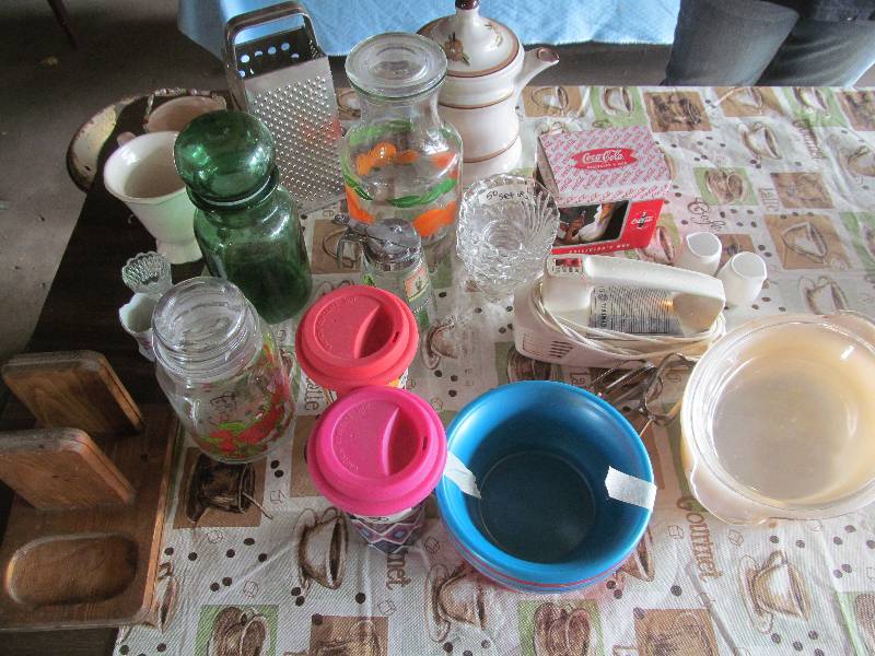 lot 11 image: Coca-Cola collector mug, creamsugar set, hand mixer, coffee pot, tumblers, glassware