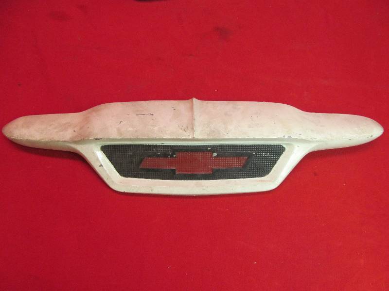 lot 159 image: Chevrolet Hood Ornament