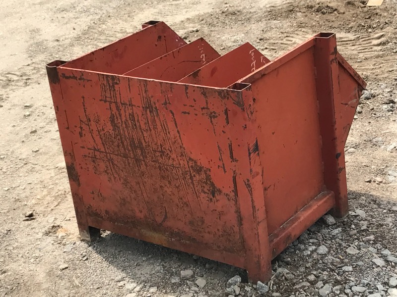 lot 10 image: Steel Parts Bin