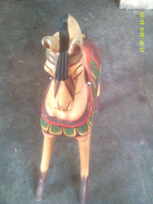 VINTAGE WOODEN CARVED HORSE