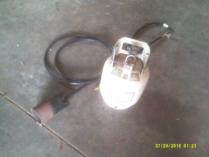 FLAME THROWER WITH TANK