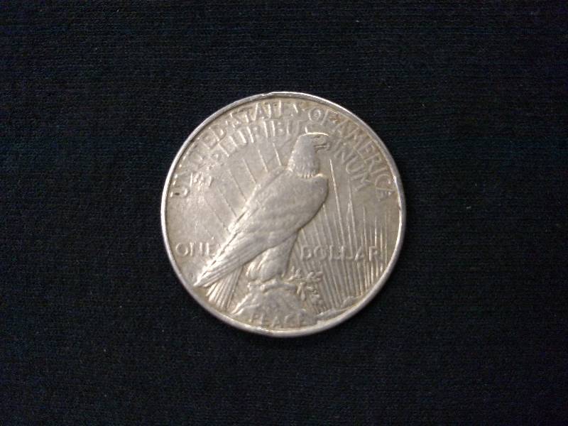 1922 D Peace Silver Dollar...