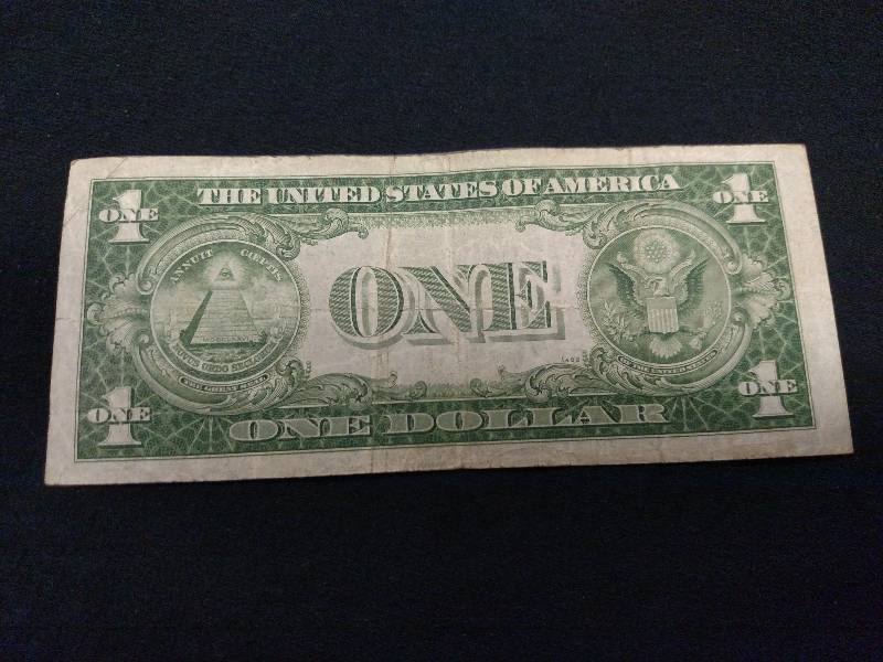 1935 A One Dollar Silver Certificat...