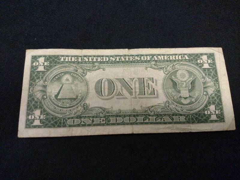 1935 G One Dollar Silver Certificat...