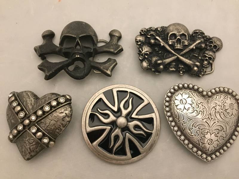 lot 71 image: Belt Buckles - Skulls, Goth, Hearts