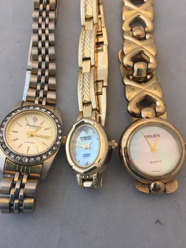 lot 139 image: Watches - Gruen