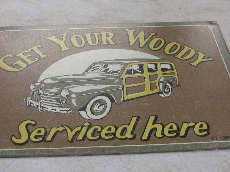 lot 49 image: Woody Service