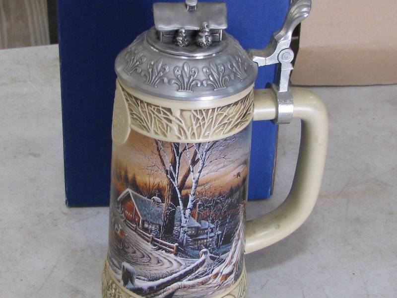 lot 122 image: Miller Beer Stein