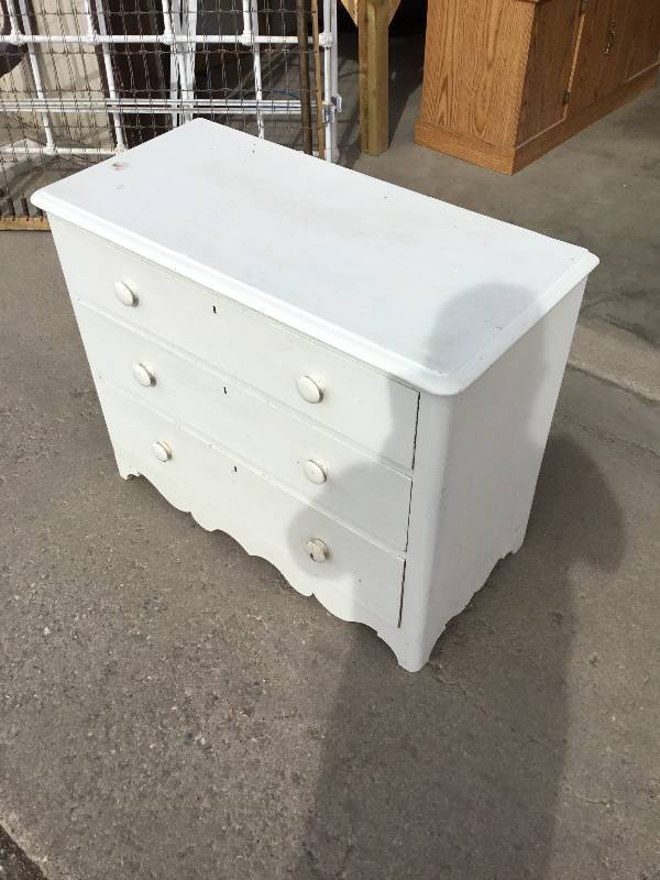 lot 49 image: Antique White Solid Wood Dresser