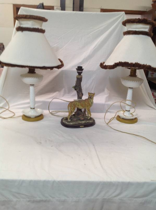 lot 75 image: Two Matching Table Lamps - and a Cheetah Lamp