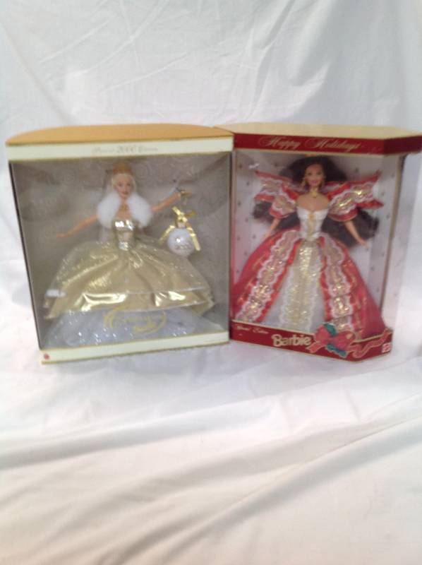lot 100 image: New In Boxes - Barbies - Happy Holidays and Special 2000 Edition