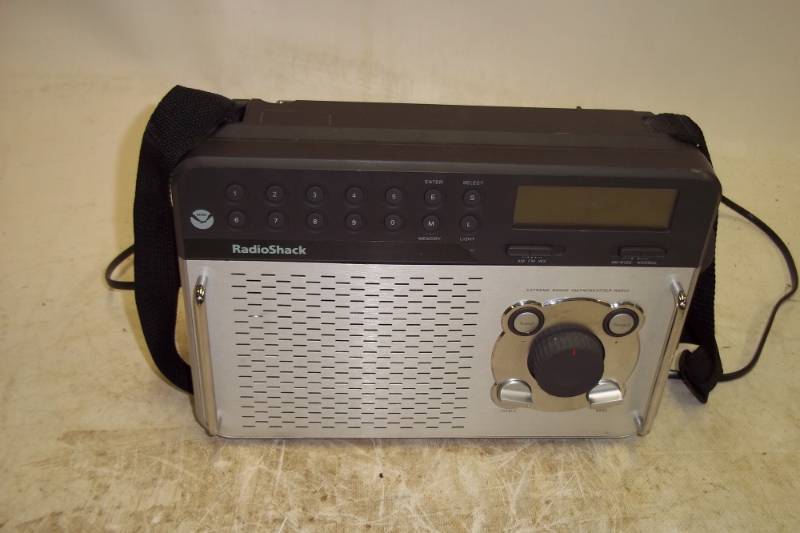 Radio Shack Extreme Range Radio AM  FM  Weather