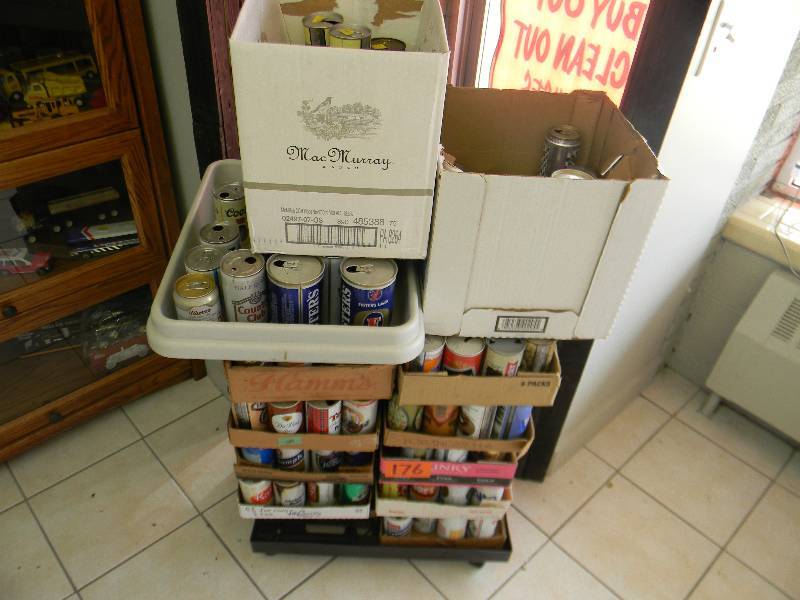 lot 8 image: LARGE VINTAGE BEER CAN COLLECTION - SOME RARE - SEE PICTURES