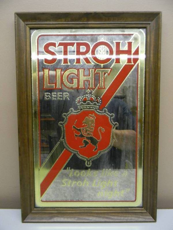 lot 20 image: VINTAGE STROH LIGHT BEER BAR SIGN MIRROR - APPROX 14 BY 22 - SEE PICTURES
