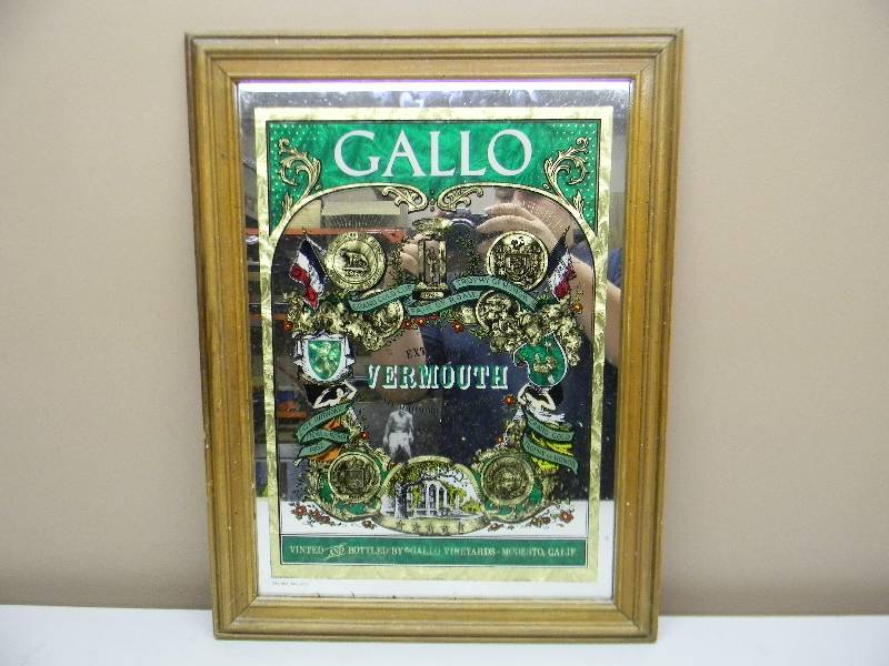 lot 23 image: Gallo Extra Dry Vermouth Wood Framed Mirror Sign Very Rare Bar Sign - Approx 21x16