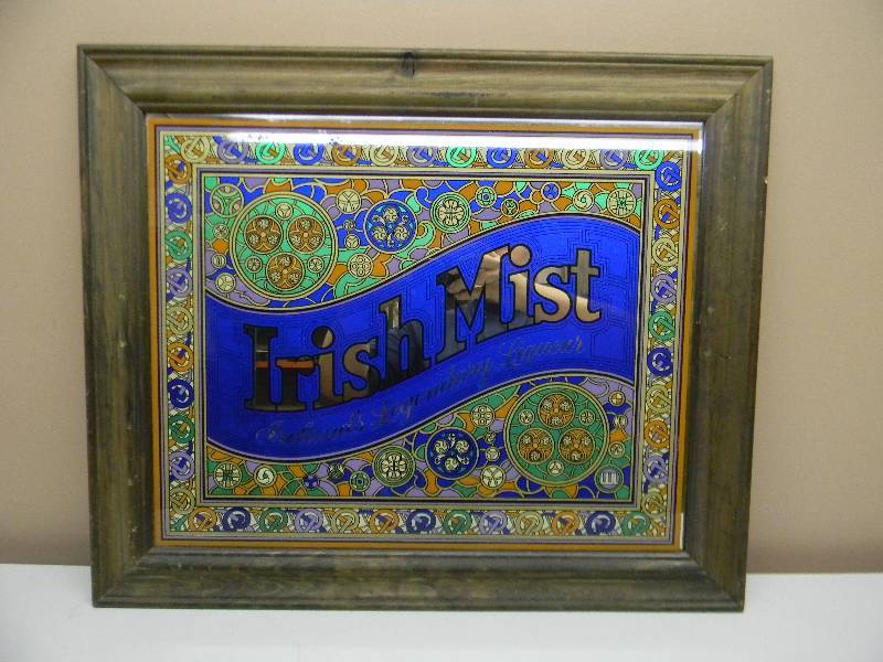 lot 24 image: Vintage - IRISH MIST BAR SIGN  MIRROR - Irelands Legendary Liqueur - APPROX 24 BY 20 - SEE PICTURES