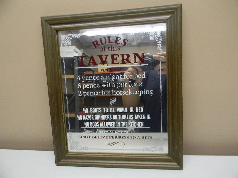 lot 32 image: VINTAGE - TAVERN RULES BAR SIGN  MIRROR - APPROX 12 BY 15 - SEE PICTURES