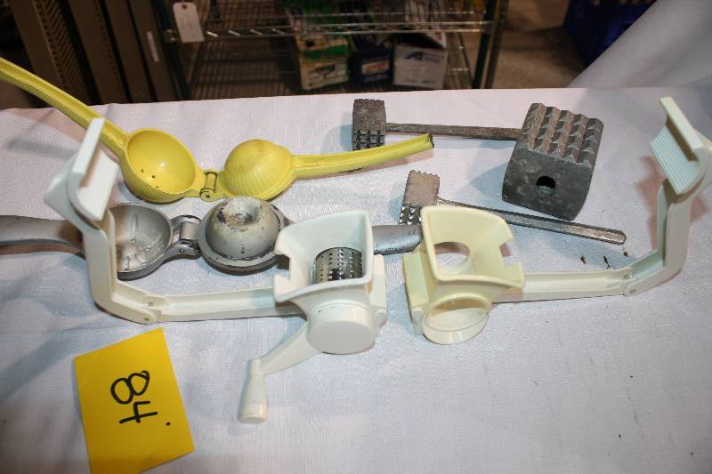 lot 84 image: Grater, Meat tenderizers, and Juicer