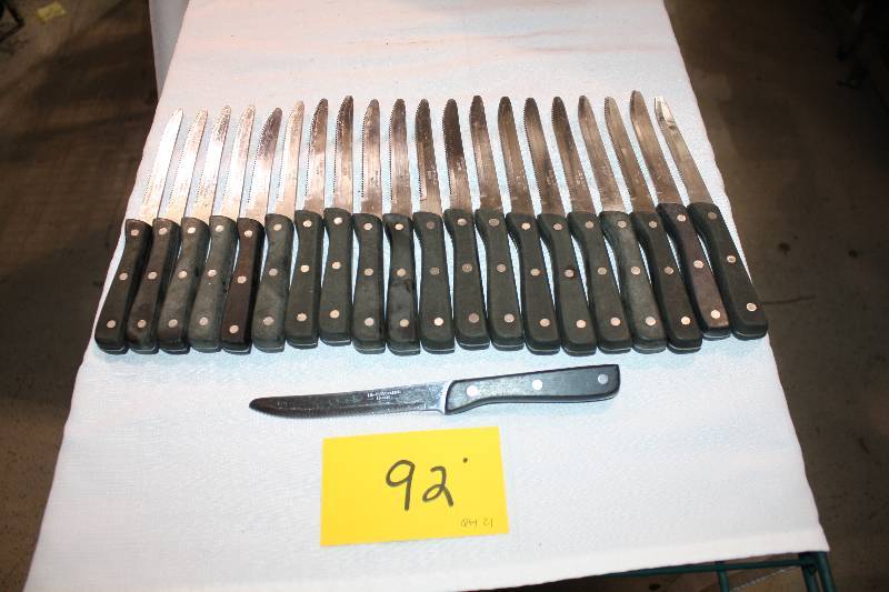 lot 92 image: Steak Knifes