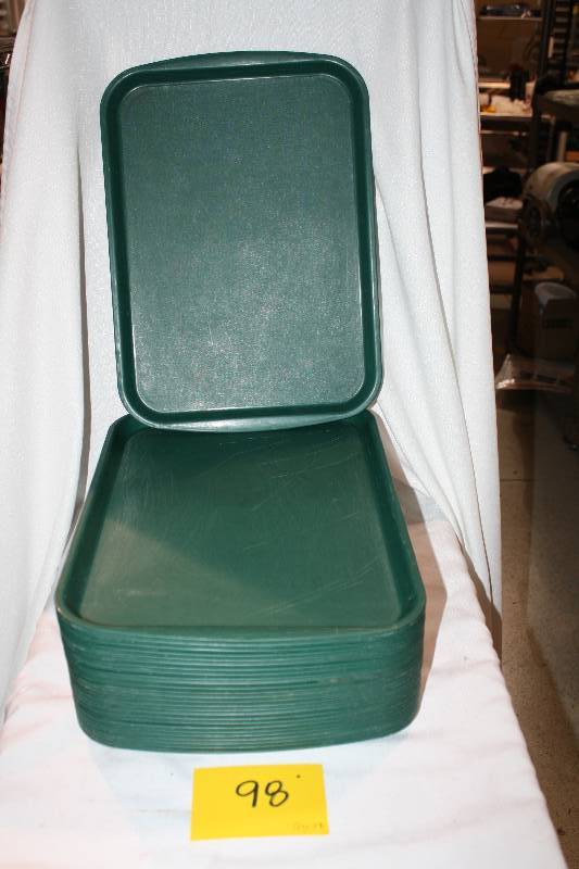lot 98 image: Plastic Trays