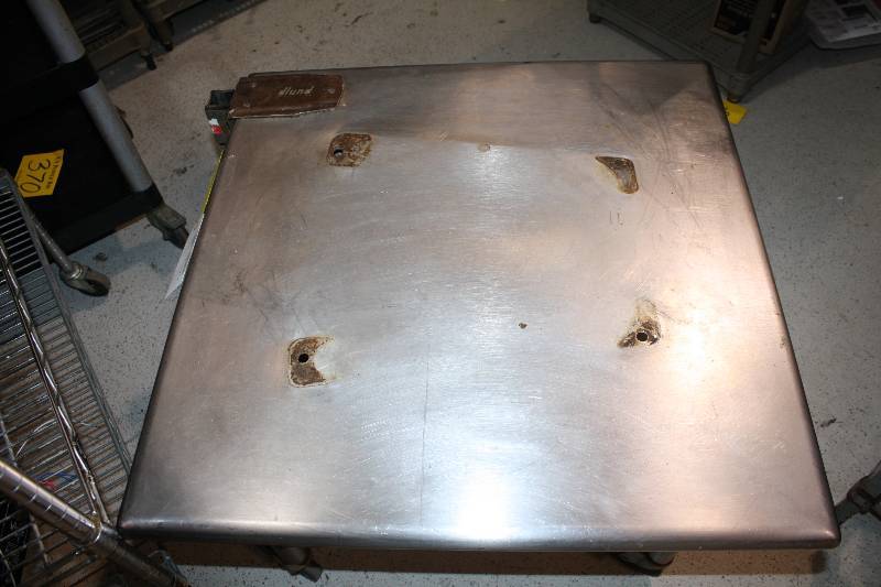 lot 51 image: Stainless Utility Table 30 x 30 X 22.25