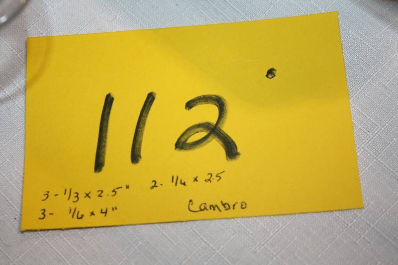 lot 112 image: Containers