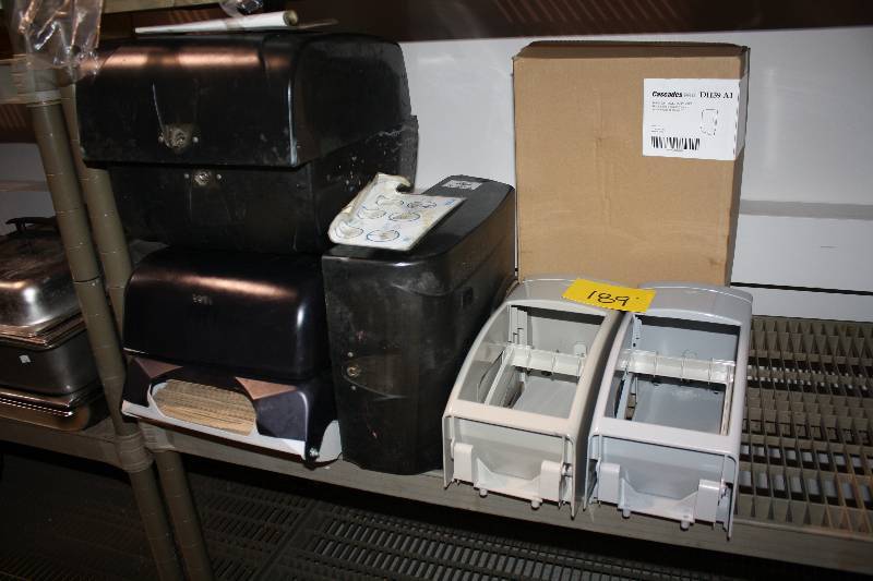 lot 189 image: Assorted Paper Towel and Toilet Paper Dispensers