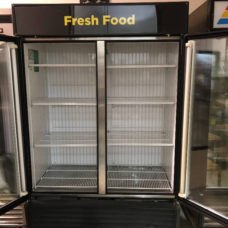 lot 4 image: True, Mod #GDM-49F, two door commercial freezer, NSF, SN 3836044, 208 volts, 12.3 amps, 1 ph,Runs freezes